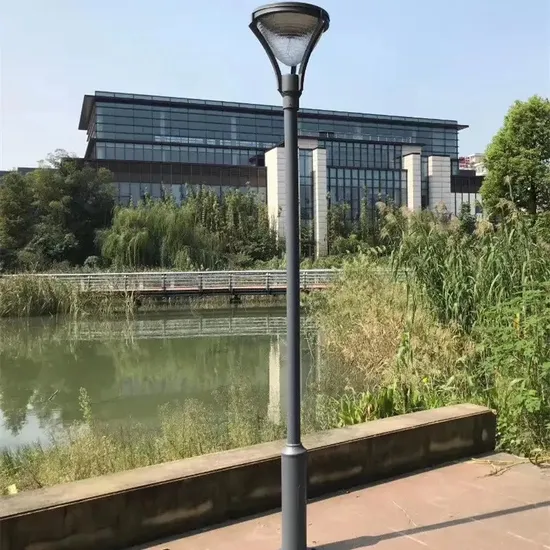Solar Garden LED Light Post with Durable Galvanized Pole2.