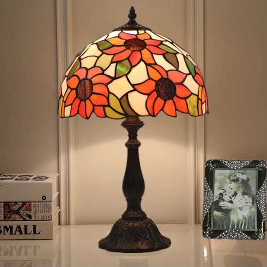 Tiffany Table Lamp Sun Flower Lampshape Bedroom Study Table Lamp (WH-TTB-74)