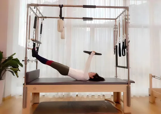 Home Gym Fitness Pilates Reformers Yoga Training Exercise Equipment Machine Wood Pilates Cadillac Bed Reformer Good Building