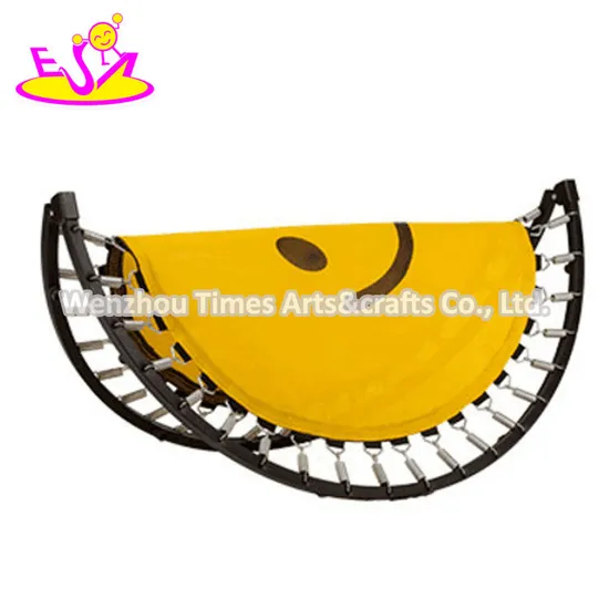 2020 New Arrival Fodable Small Baby Trampoline with Customize M01A005