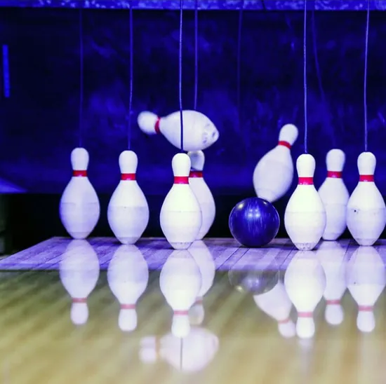 Premium Duckpin Bowling Equipment Social Duck Pin Bowling Alley Lane Equipment with Fast Roi
