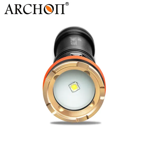 High Brightness LED Underwater Flashlight Diving Torch Zoom Hand Free Water Waterproof Aluminum Diving Torch Lamp