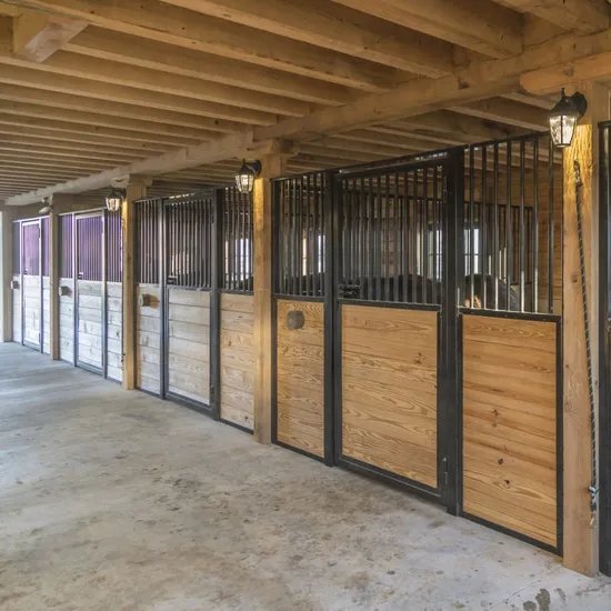 Outdoor Horse Stable with Roof Horse Stable Horse Equipment