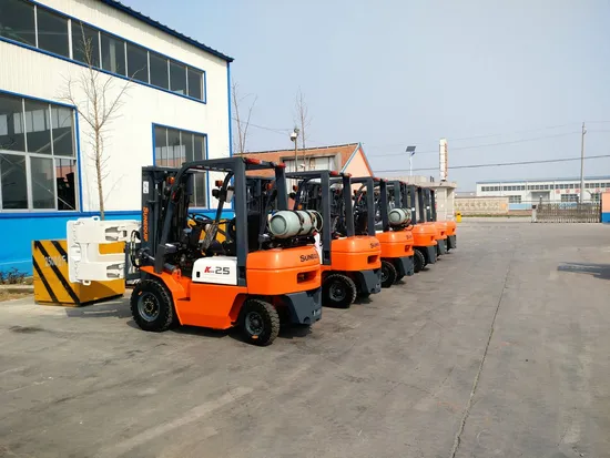 2.5ton Lp Gas Forklift with Nissan Engine
