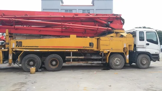 Mounted Concrete Pump Truck with Chassis Putzmeister 42