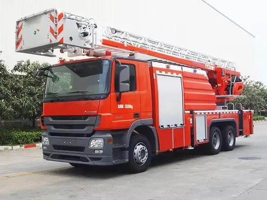 High Efficiency Max. 32m Fire Fight Truck Yt32m2 Water Tank