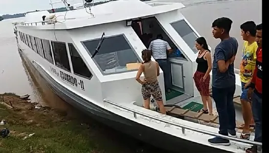 Rough River Water 30m 98-Foot 100 Seats Low Fuel Consumption Passenger Taxi Boat