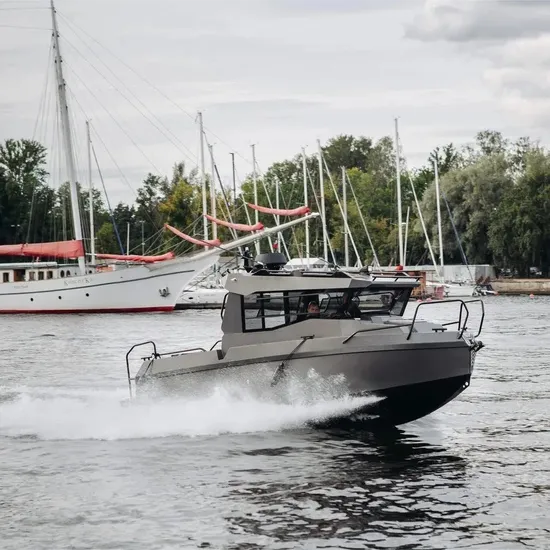 Blade Craft 6.2m 8.5m Fishing Boat Offshore Recreation Vessel for Travel