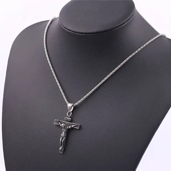 Stainless Steel Cross Steel Steel -Colored Men′s Necklash Men′s Jewelry Gifts Gifts