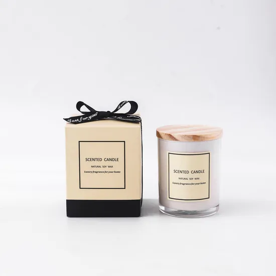 Custom Scented Soy Wax Candles in Glass Jar with Wooden Cap