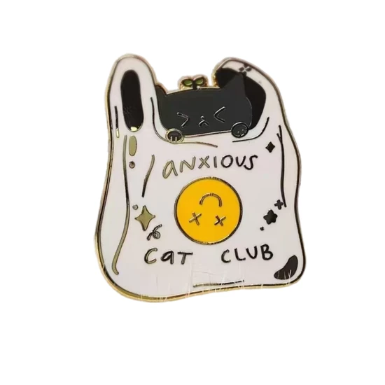 Wholesale Metal Enamel Pin Badge Custom Sandbag Cat Souvenir Gift Lapel Pin