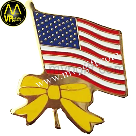 China Guangzhou Wholesale Garment Accessories Custom Logo Imitation Gold Silver Plating Design Promotional Metal Enamel Badge