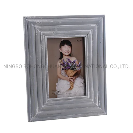 Wood Distressed Scalloped Home Decor Photo Frame