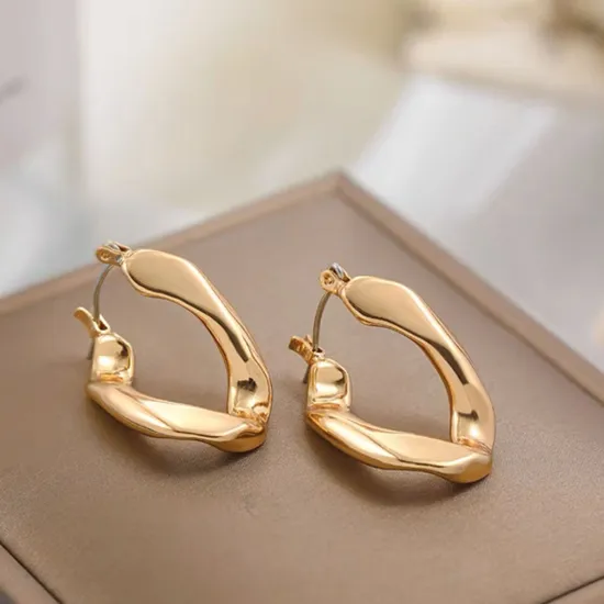 Factory Wholesale Customization 18K PVD Gold-Plated Cast Fashionable Stainless Steel Earrings Wholesale