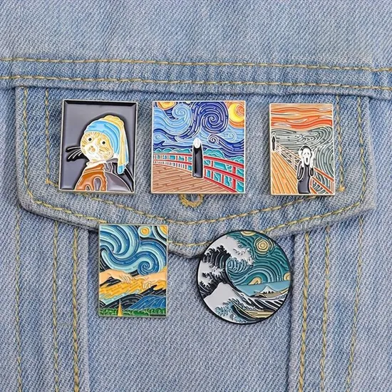 Factory Custom Soft Enamel Lapel Pin Packing Card Cartoon Badge Enamel Pin