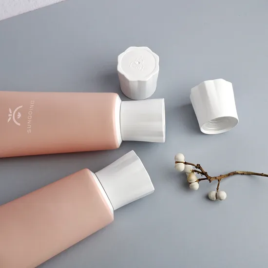 Children-Proof Press-Screw Cap 35 mm for Bottles Cosmetics Packaging with PP Material and Chinese Patent