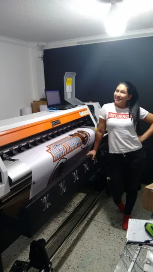 Outdoor Eco Solvent Printing Machine Automatic Large Format Printer