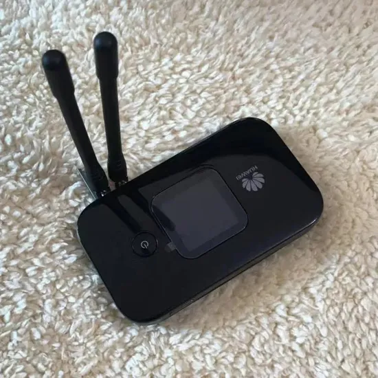Unlocked Huawei E5577 4G LTE E5577CS-321 Mobile Hotspot Wireless WiFi Router Battery 1500mAh + a Pair of Antenna