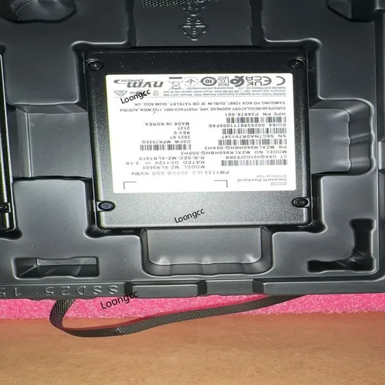 Wholesale Original Pm1653 960g Mzilg960hchq-00A07 2.5" 7mm Sas 24.0 Gbps Enterprise SSD Internal Solid State Disk