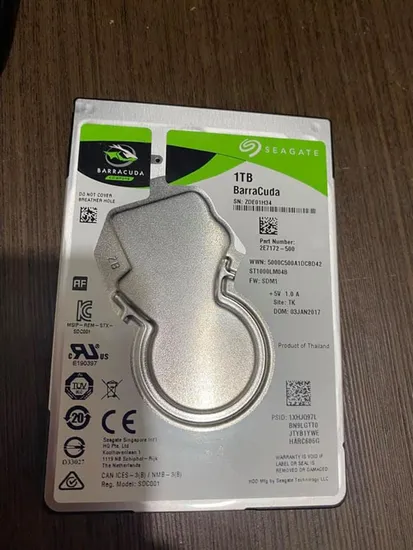 Seagate Barracuda 1000GB Hard Disk Internal 5400rpm 2.5" 6GB/S 128MB Hard Drive (ST1000LM048) SSD/HDD