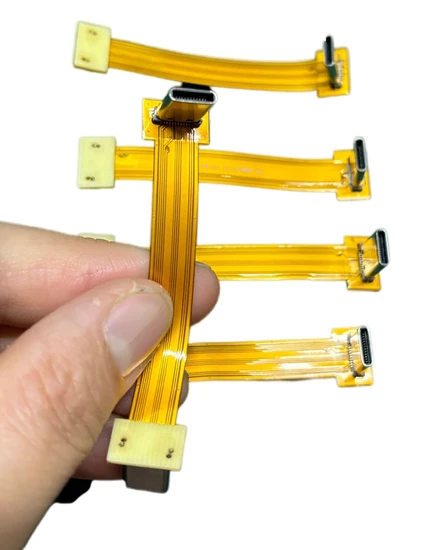 Customized Ultra Thin Flat Ribbon USB C 10g Speed 60W /100W High Speed Angled USB 3.1 Data Power Charging Cable