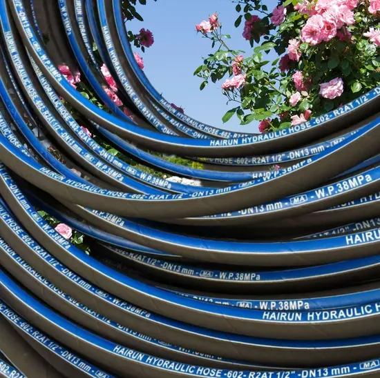 R2at 2sn High Pressure Good Quality Hydraulic Rubber Hose Manufacturer