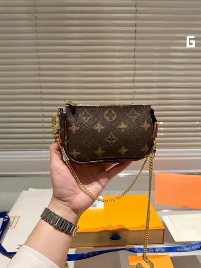 Luxury Womens Designer Bag Mini Pochette The Pool Leather Shoulder Bag Chain Zipper Crossbody Bags Handbag
