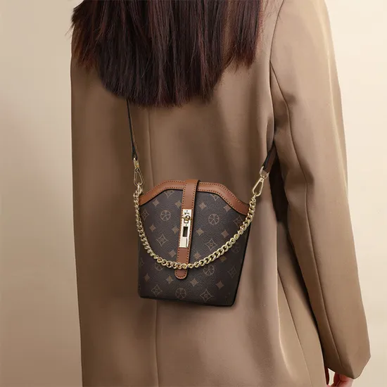 Bag 2024 New Women′s Bag Leather Crossbody Bucket Bag Single Shoulder Winter Premium Handbag