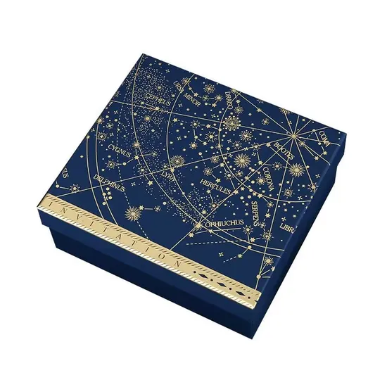 Custom Luxury Blue Magnet Flap Clothing Paper Box Foldable Magnetic Closure Packaging Gift Boxes