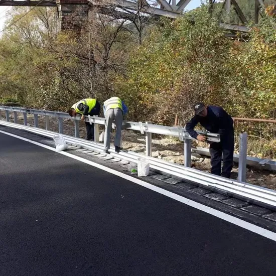 Low-Maintenance Highway Safety Guardrail with Anti-Corrosion Features for Bridges and Roadside Applications