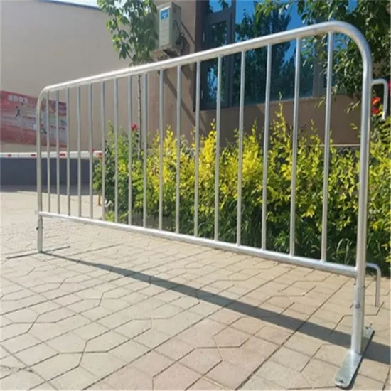 Metal Galvanized Barrier Fence Stand Crowd Control Barricade Traffic Barrier for Event Road