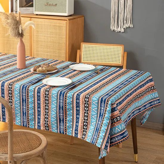 Elegant Customizable Jacquard Tablecloth for Stylish Home Decor