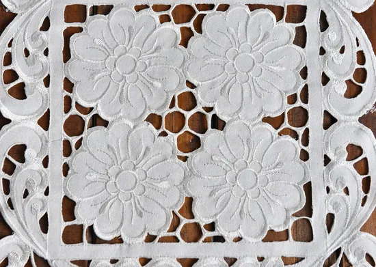 31cm Lace Cotton Placemat Cup Coaster Tea Mug Wedding Kitchen Drink Table Place Mat Cloth Crochet Doilies Tablecloth