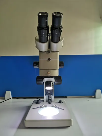 Binocular Zoom Stereo Microscope (XTF-2021)