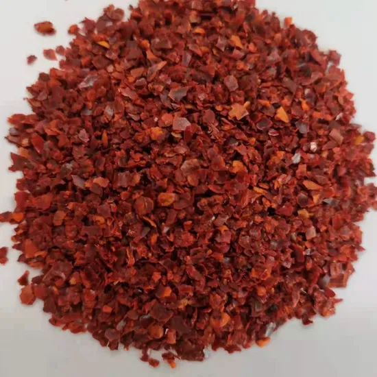 China Manufacture Grade a Dried Chili Paprika Pepper Crushed/Flakes