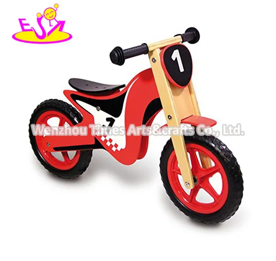 New Fashion Children Balance Bike Without Wooden Pedals W16c202