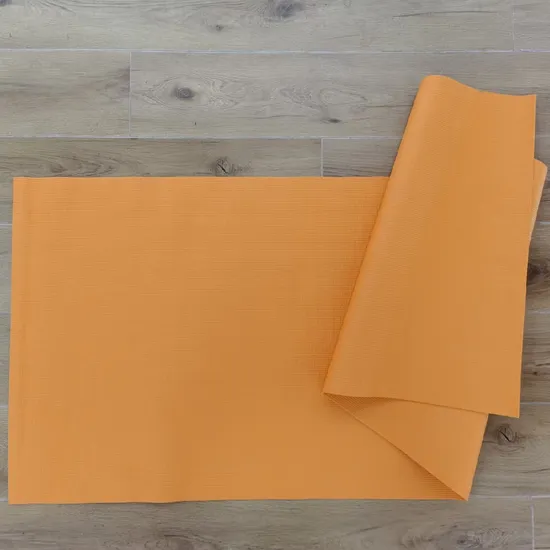 Solid Color TPE Yoga Mats of Thickness 6 mm and 8 mm