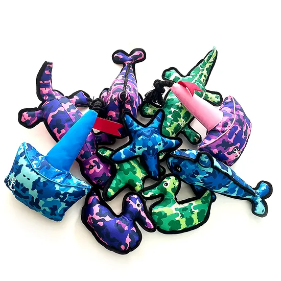 Waterproof Oxford Bite Resistant Squeaky Dog Toy for Spring Summer Chew Toy for Dog