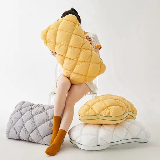 New Trend Non-Collapsing Neck Protector Sleeping Pineapple Pillow Buyer Agent China