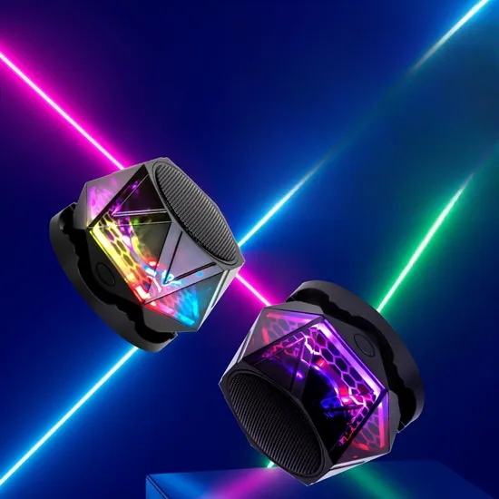 New Product Convenient Magnetic Bluetooth Mini Game Small Speaker Agent