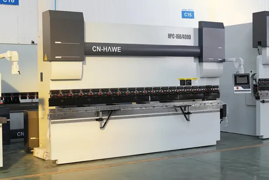 Customizad Advanced Hpc 1600kN4000mm Series Elector Hydraulic CNC Press Brake Sheet Metal Bending Machine with Da53t/Da58t.