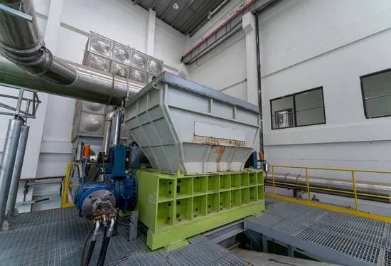 Well Designed Full Automatic Waste Shredder for Old Garbage Recycling Plant