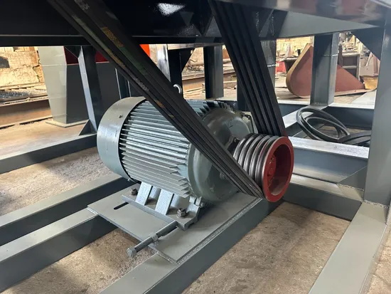 Small Industrial Scrap Car Tire Double Shaft Shredding Machine Tire Shredder Machine