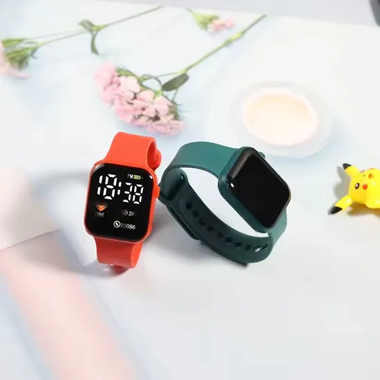 Best Selling Women Men Luxury Sports Customize Logo Cute Cartoon Kids Watches LED Bracelet Boys Girls LED Digital Watches