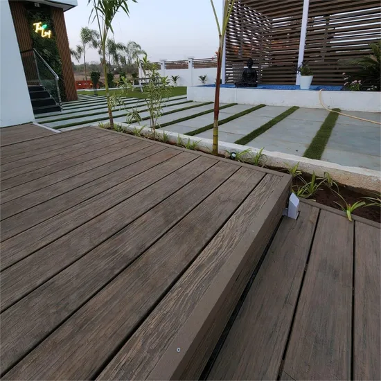 Manufacturer Wholesaleclassical WPC Decking Outdoor Flooring Board Waterproof Graden Deck