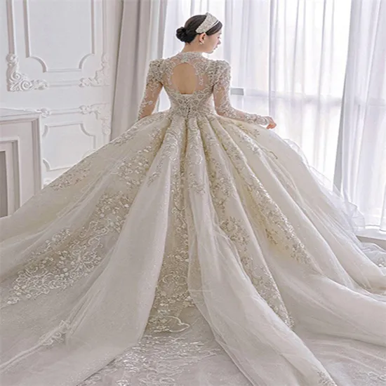 High Quality Courtly Factory Deigned Wedding Dresses with Long Sleeves for Bridal