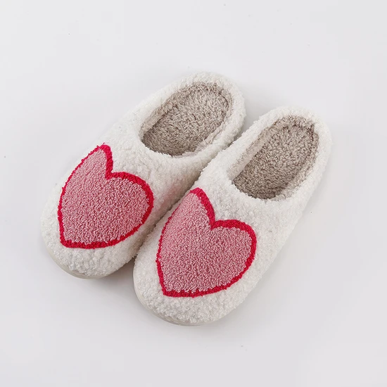 Cozy Heart Shape Slippers Smiley Women Valentine′s Day Winter Warm Slides
