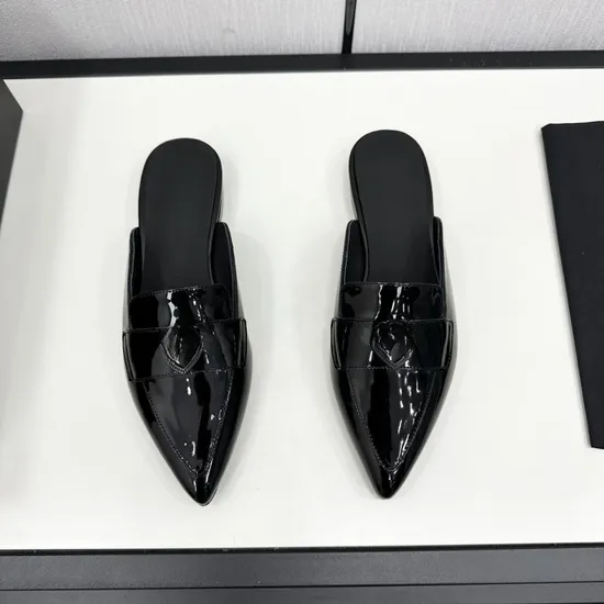 New Fashion Beautiful Wholesale Price Luxury Designer Ladies Sandals Guangzhou Sandals Factory Direct Sale All Kinds of Shoes