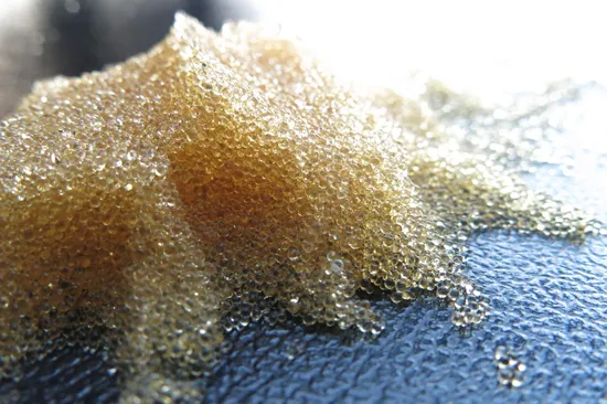 001X7 Styrene Series Gel Strong Acid Cation Exchange Resin for Water Softening