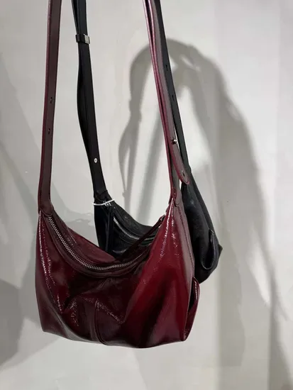 Stylish Polyester Bucket Bag for Women with Unique Handle